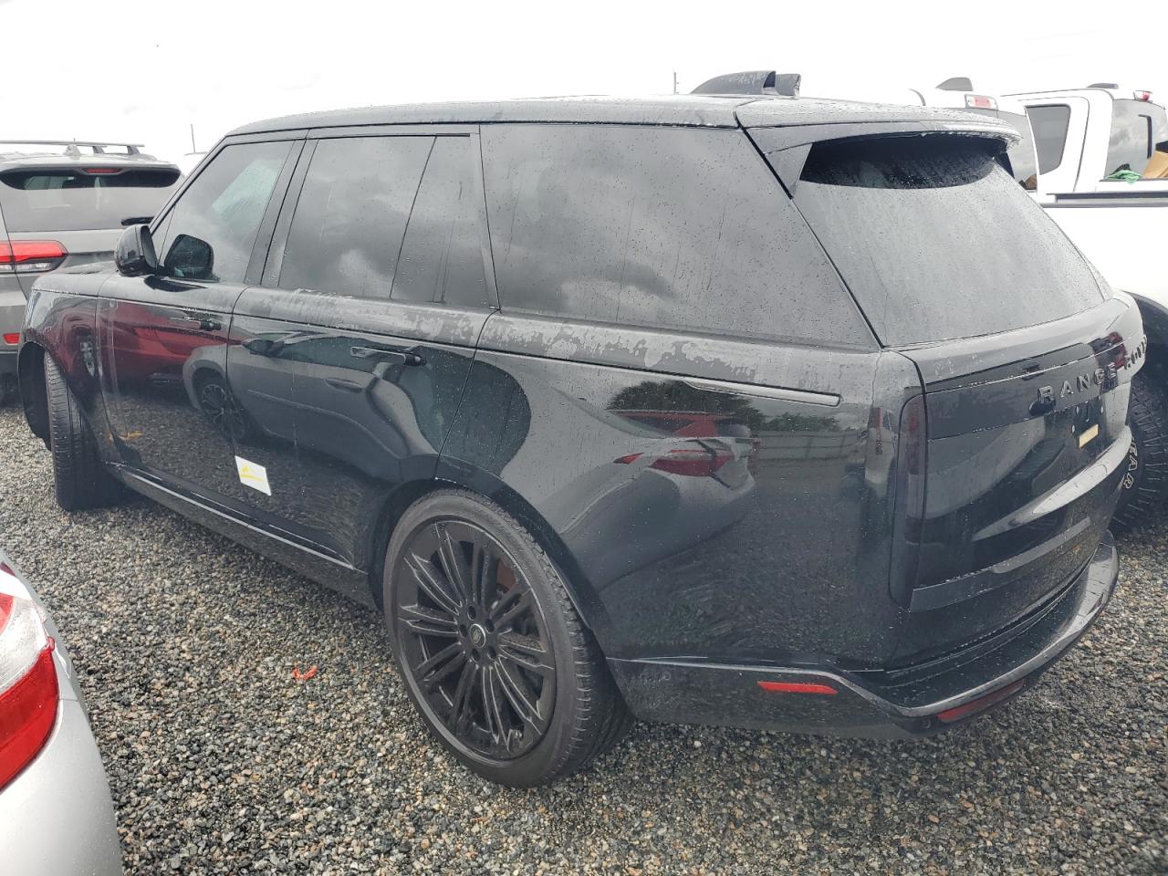 2024 Land Rover Range Rover VIN SALKP9E92RA091708 Copart auction photo, water/flood damage thumbnail 2