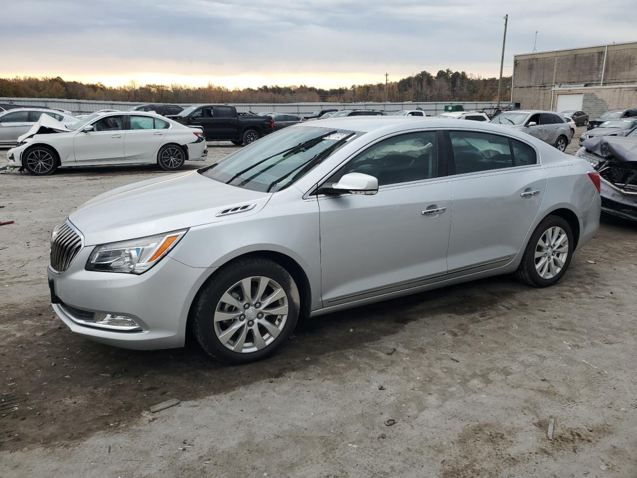 2014 Buick LaCrosse VIN 1G4GB5GR3EF259768