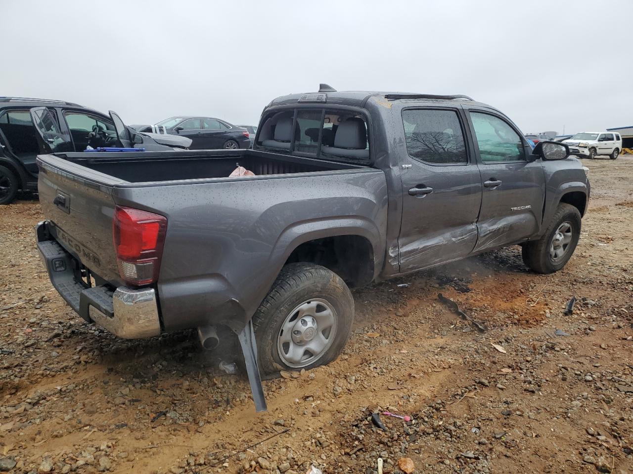 2019 Toyota Tacoma VIN 5TFAX5GN1KX160722 Copart auction photo, all over damage thumbnail 3