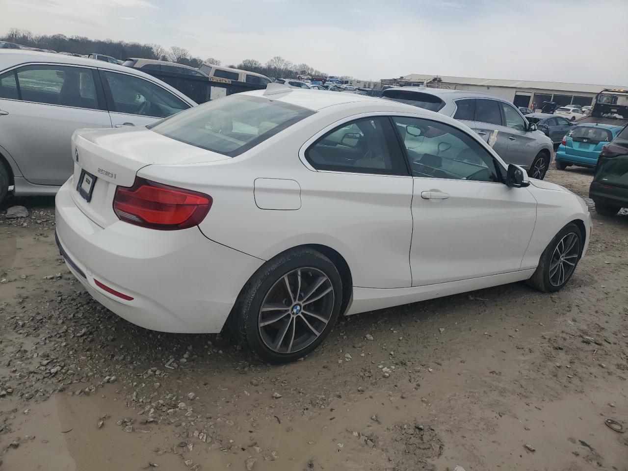 2018 BMW 2er VIN WBA2J3C52JVD48952 Copart auction photo, all over damage thumbnail 3