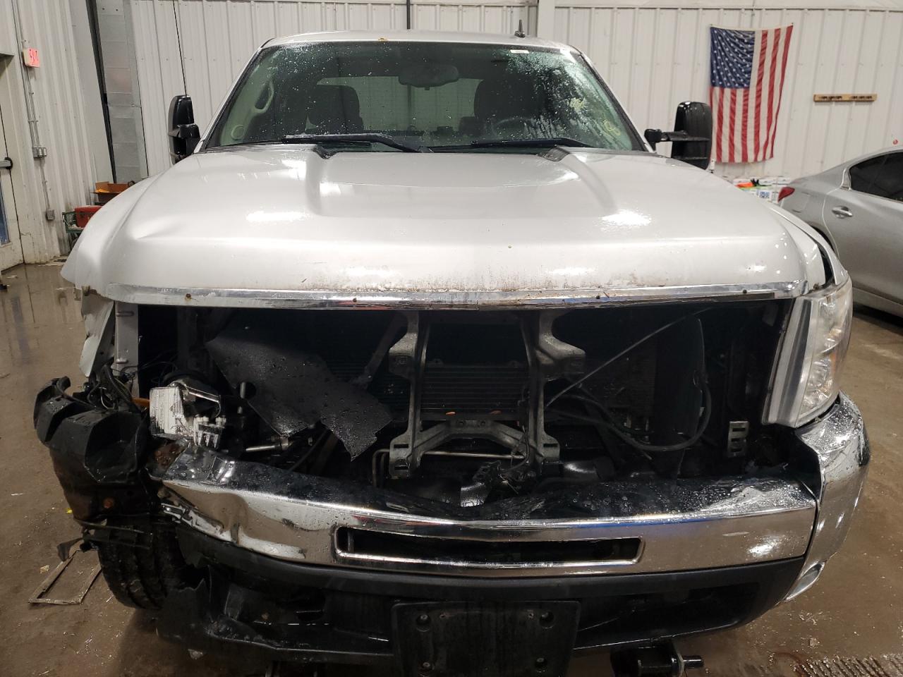 2010 Chevrolet Silverado VIN 1GC4KXBG2AF152665 Copart auction photo, all over damage thumbnail 5