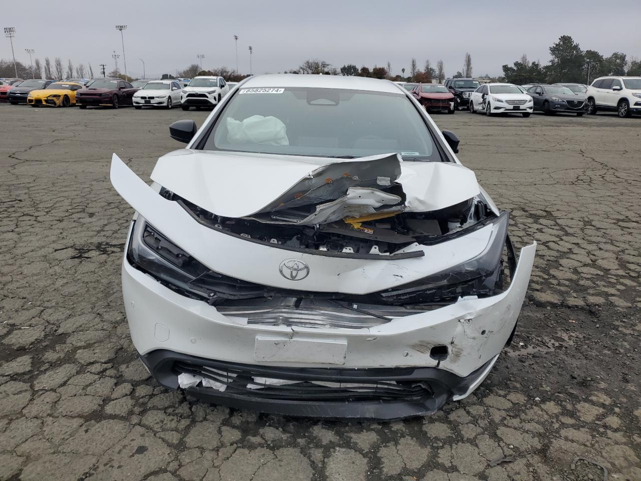 2024 Toyota Prius VIN JTDACAAU4R3017981 Copart auction photo, front end damage thumbnail 5