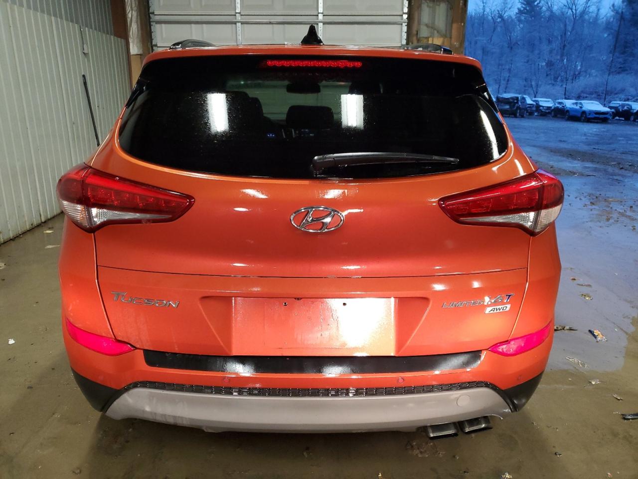 2017 Hyundai Tucson VIN KM8J3CA2XHU324053 Copart auction photo, front end damage thumbnail 6