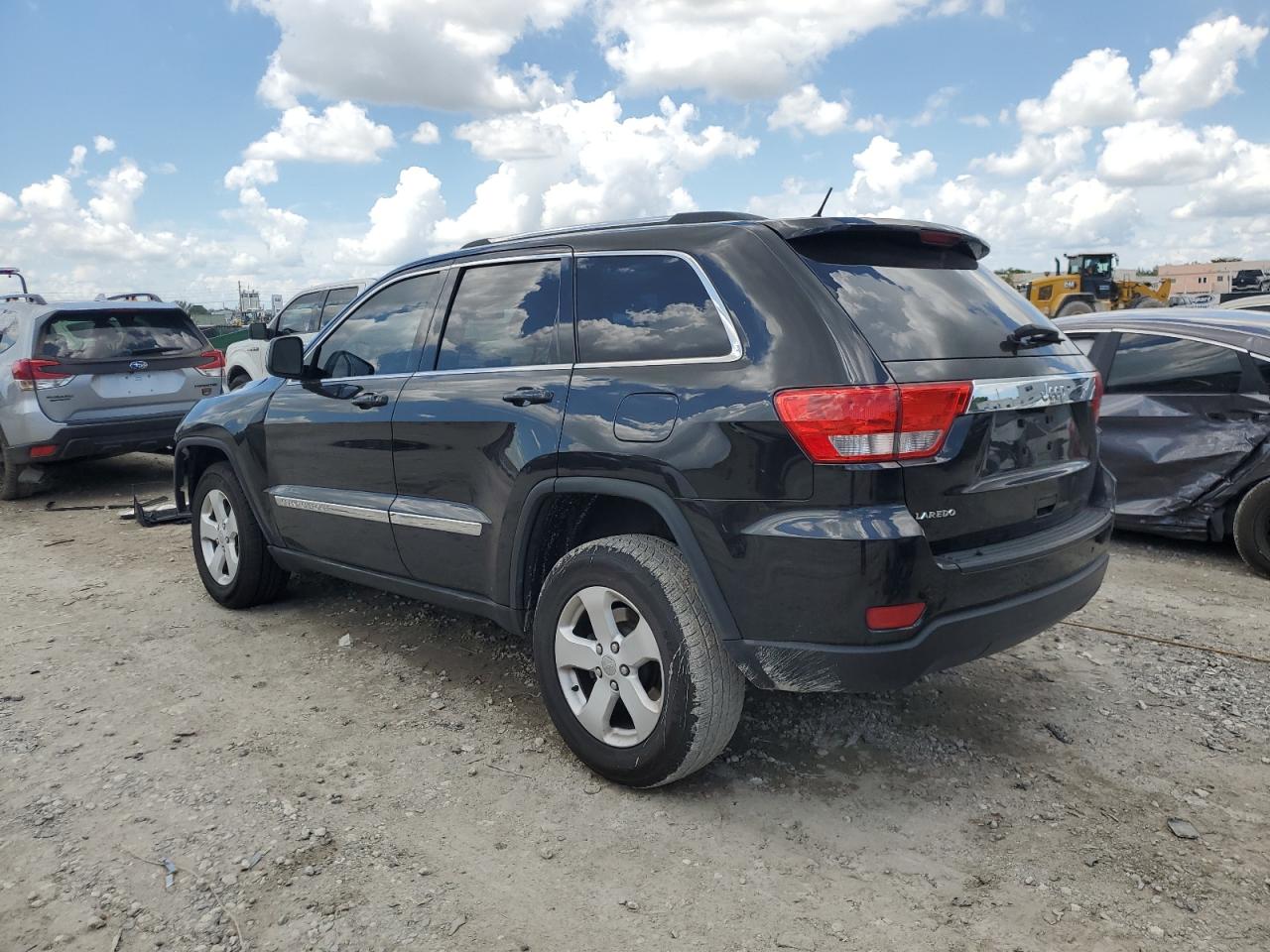 2013 Jeep Grand Cherokee VIN 1C4RJEAG1DC646892 Copart auction photo, front end / minor dent/scratches damage thumbnail 2