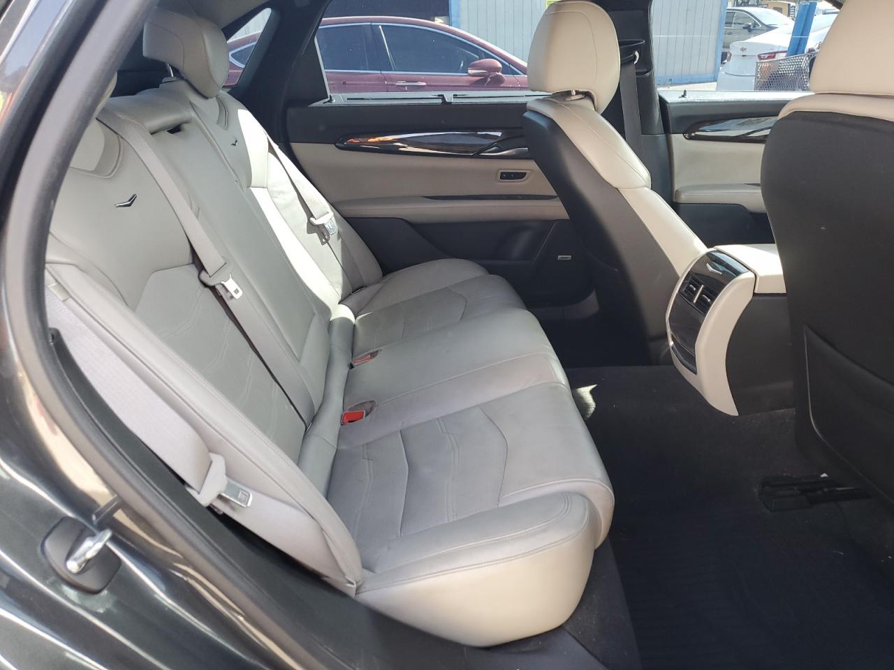 2017 Cadillac CT6 VIN 1G6KD5RS3HU157463 Copart auction photo, minor dent/scratches damage thumbnail 10