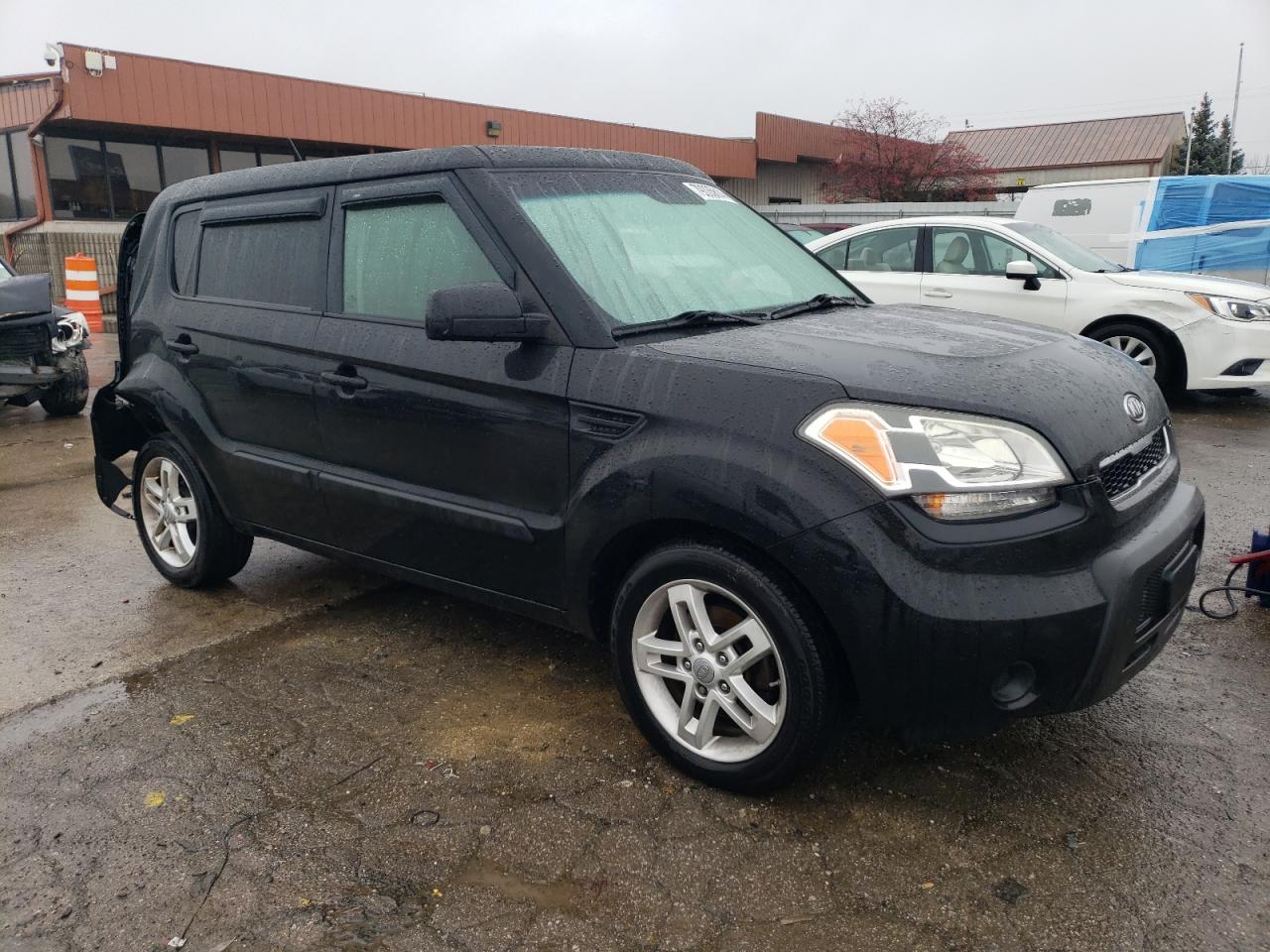 2011 KIA Soul VIN KNDJT2A21B7734504 Copart auction photo, rear end / side damage thumbnail 4