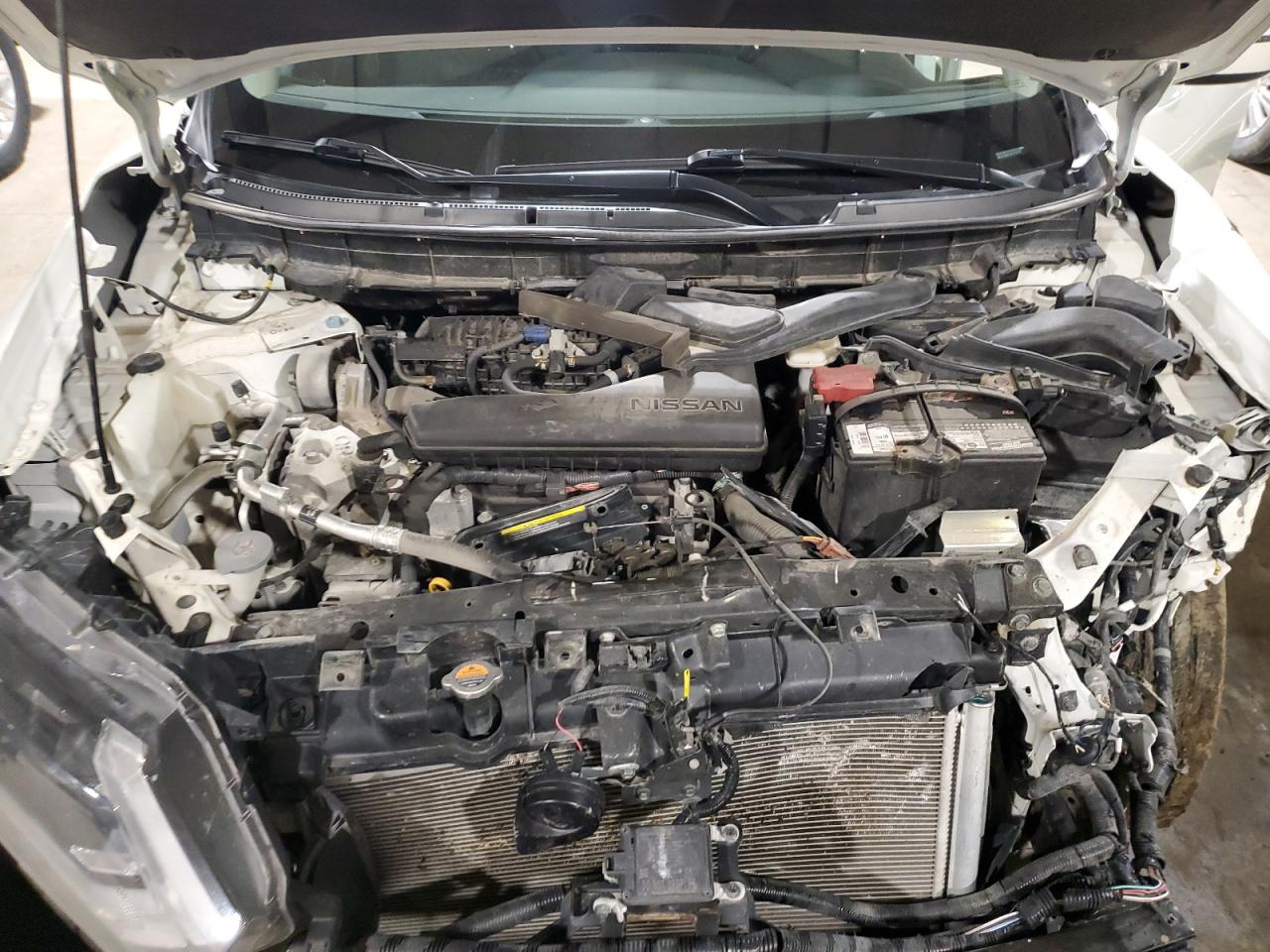 2018 Nissan Rogue VIN 5N1AT2MV3JC772274 Copart auction photo, front end / minor dent/scratches damage thumbnail 14