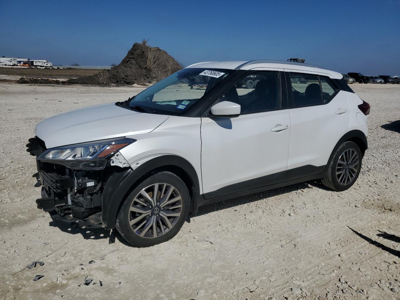 2021 Nissan Kicks VIN 3N1CP5CV0ML523351