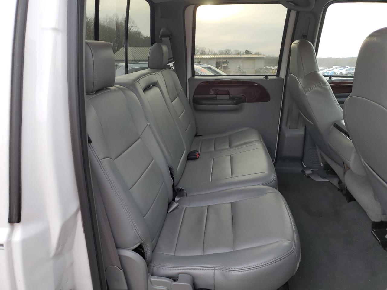 2007 Ford F250 VIN 1FTSW21P07EA11205 Copart auction photo, front end damage thumbnail 10