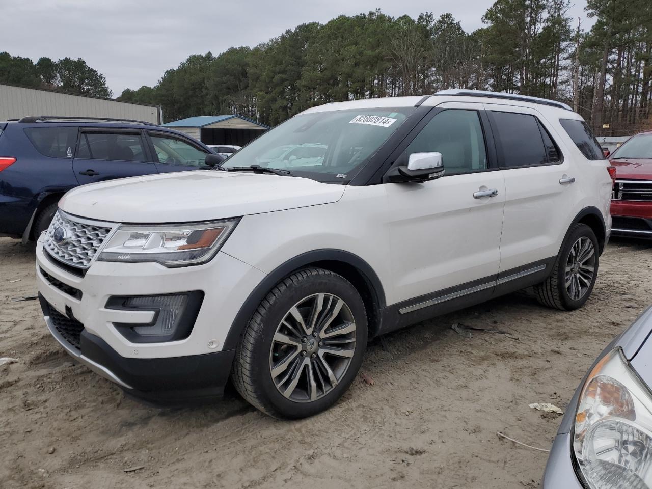 2017 Ford Explorer VIN 1FM5K8HT4HGE18136