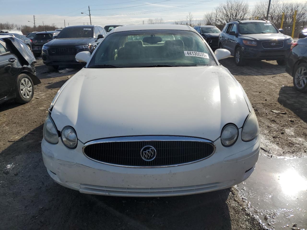 2007 Buick LaCrosse VIN 2G4WC582071207499 Copart auction photo, side / front end damage thumbnail 5