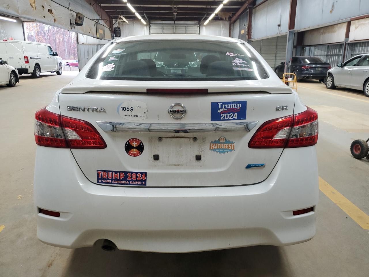 2014 Nissan Sentra VIN 3N1AB7AP1EY320396 Copart auction photo, front end damage thumbnail 6