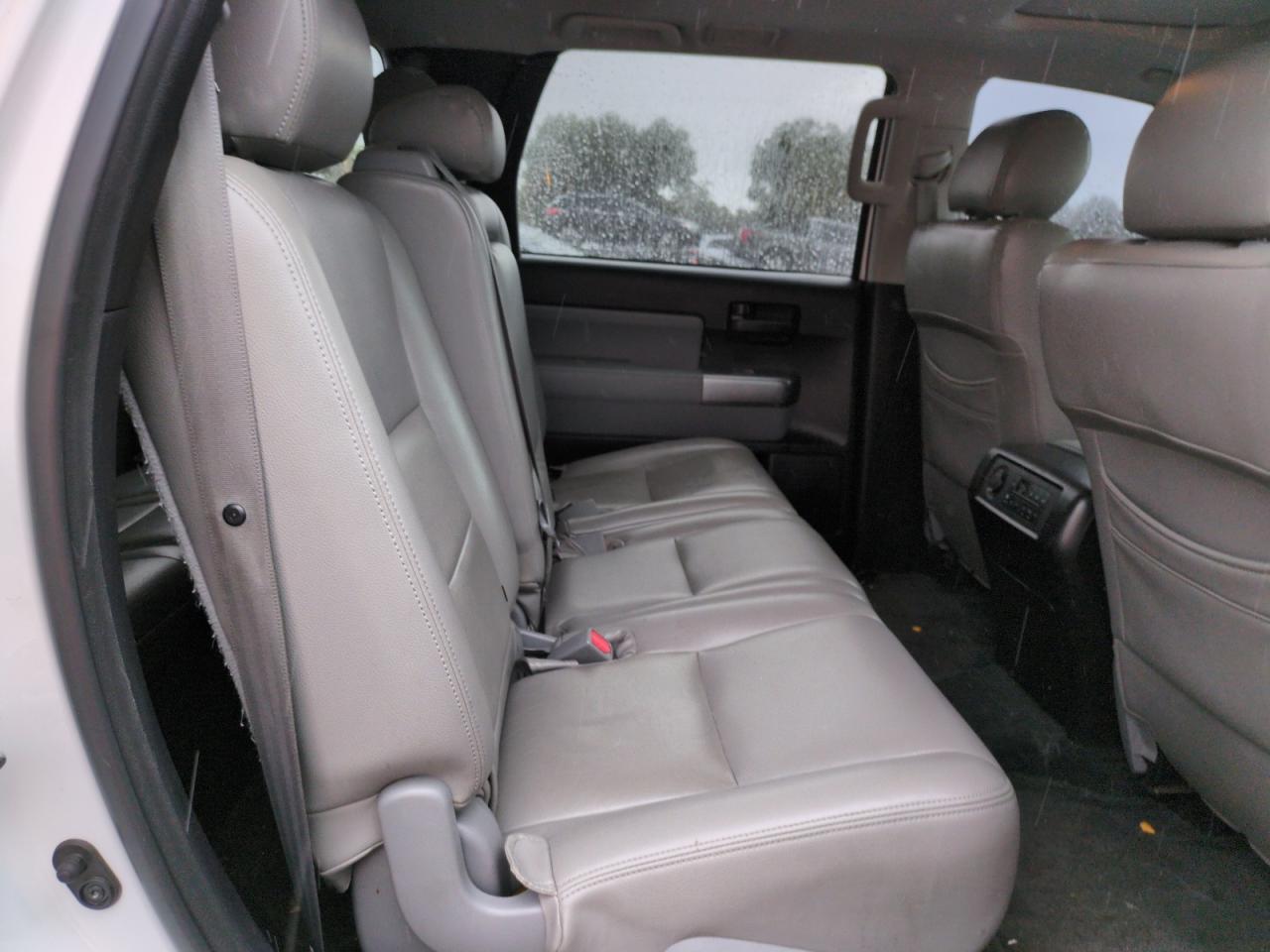 2018 Toyota Sequoia VIN 5TDZY5G1XJS069711 Copart auction photo, front end damage thumbnail 11
