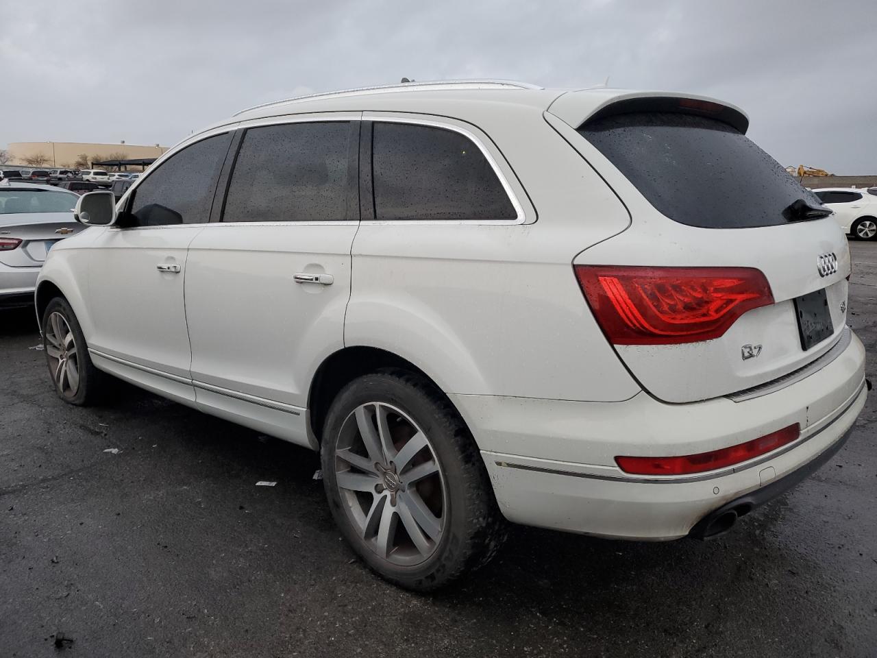 2014 Audi Q7 VIN WA1LGAFE8ED019049 Copart auction photo, minor dent/scratches damage thumbnail 2