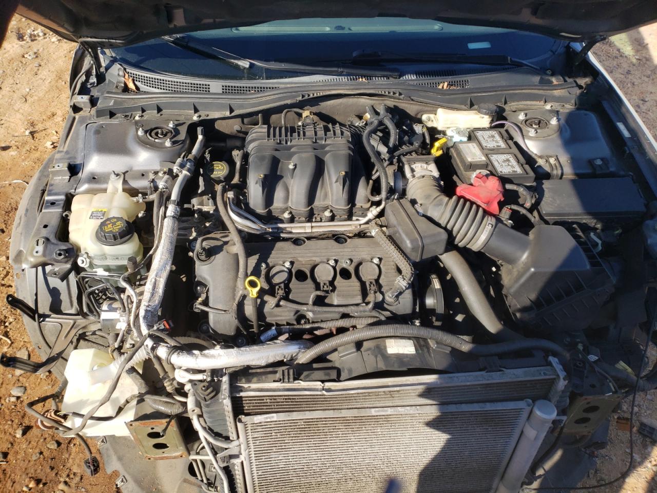 2011 Ford Fusion VIN 3FAHP0JG3BR103173 Copart auction photo, front end / side damage thumbnail 11