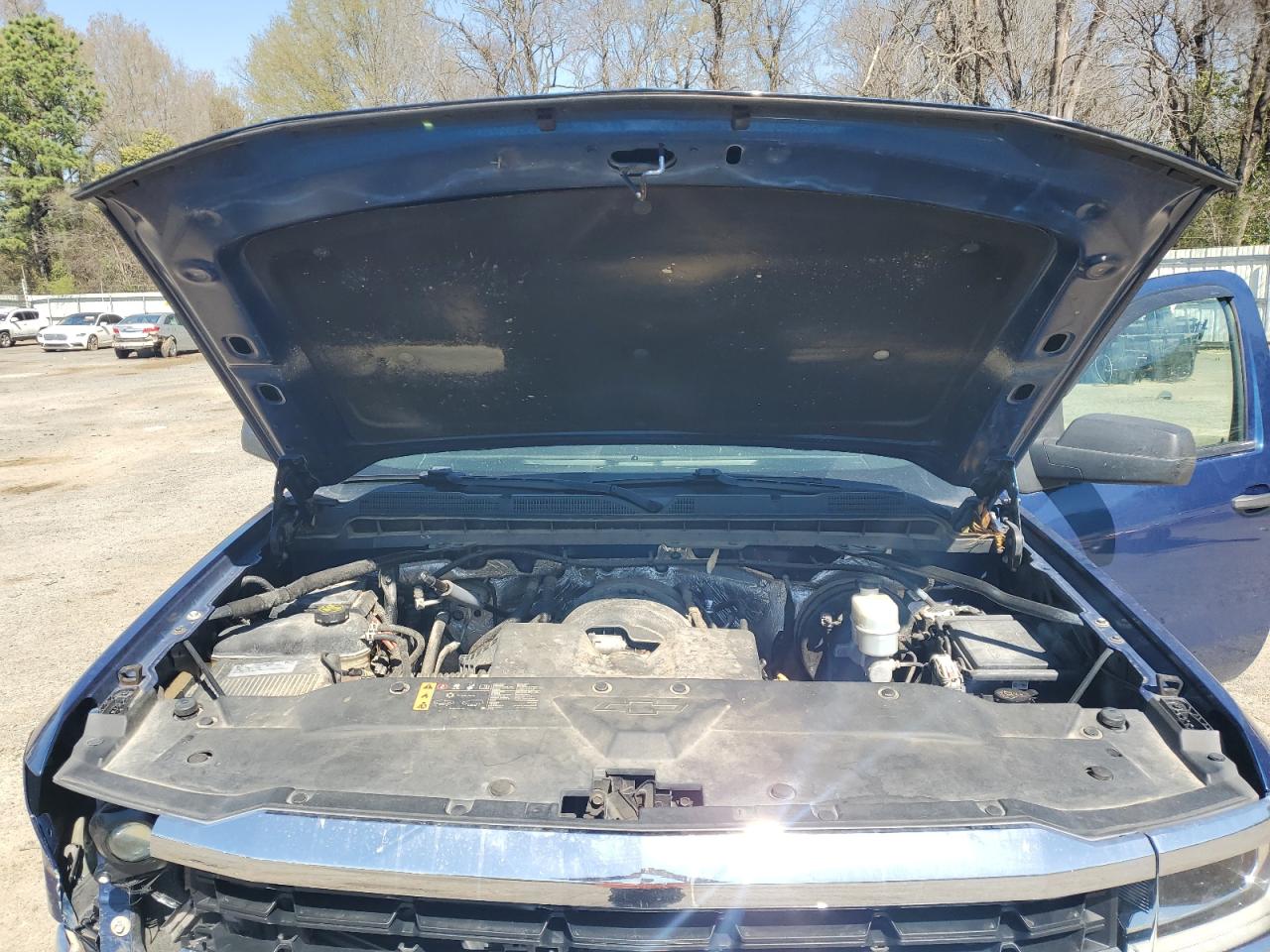 2017 Chevrolet Silverado VIN 1GCNCNEH0HZ121675 Copart auction photo, front end / minor dent/scratches damage thumbnail 12