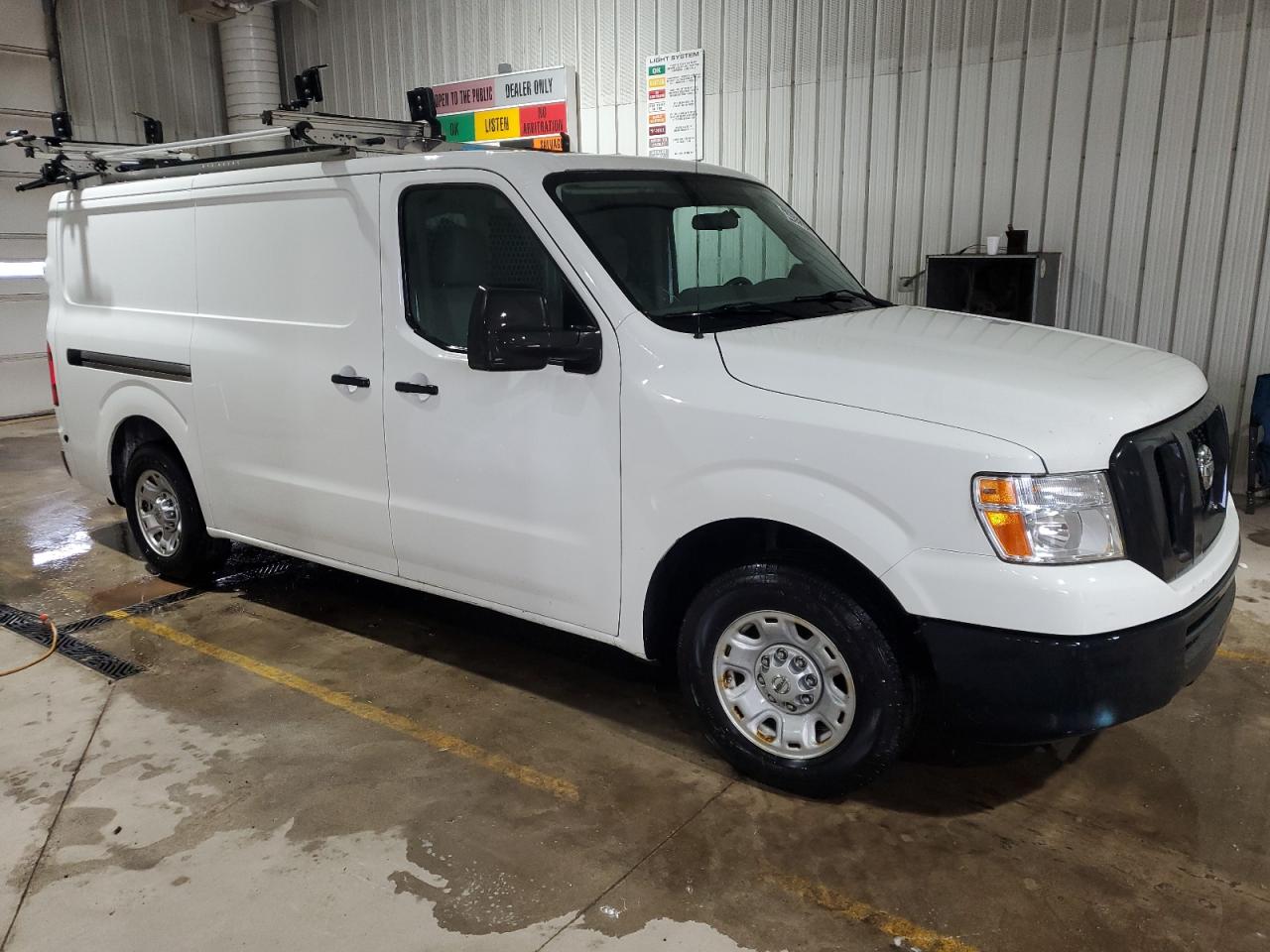 2017 Nissan NV VIN 1N6BF0KM7HN806811 Copart auction photo, normal wear damage thumbnail 4