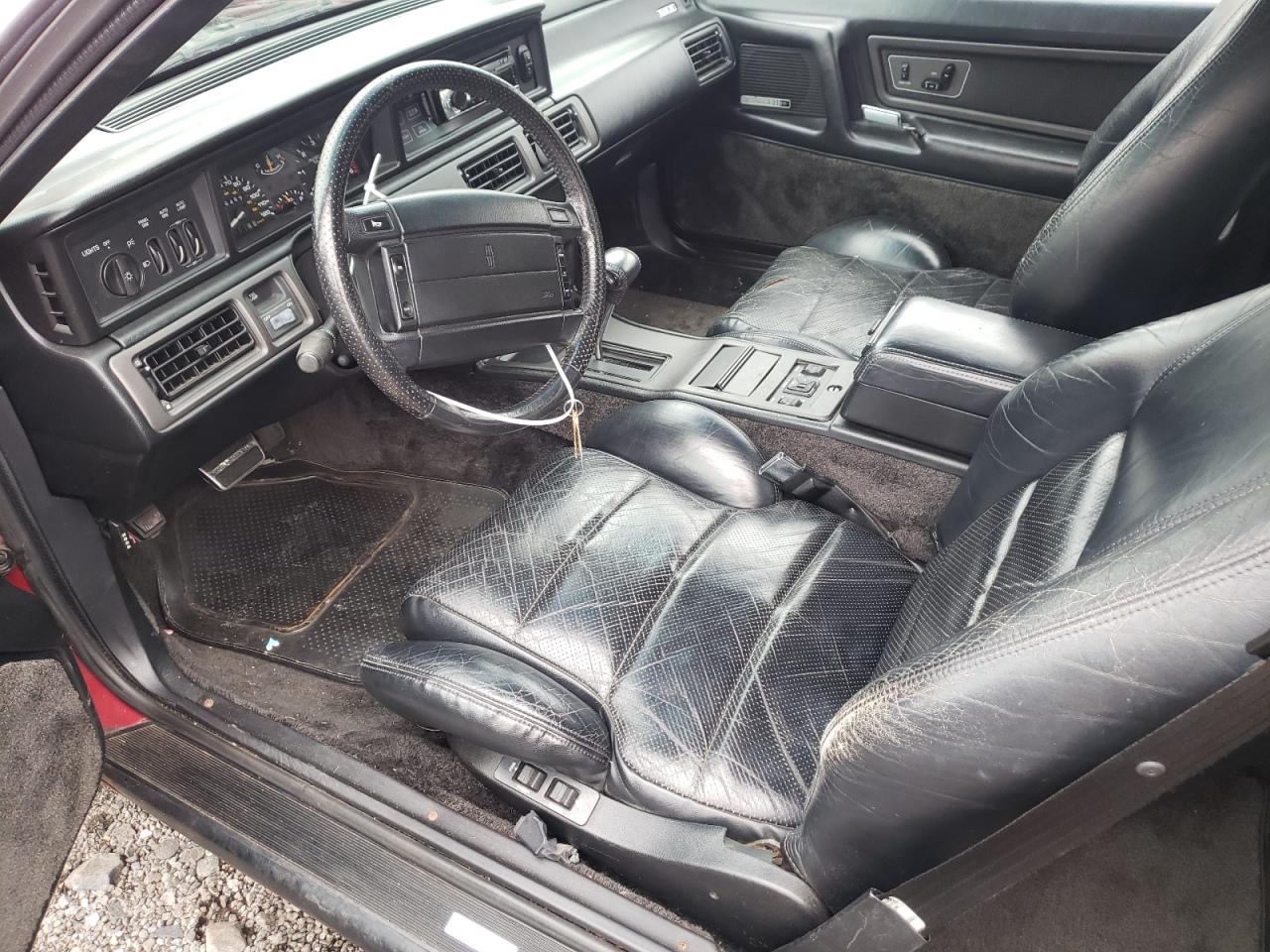 1990 Lincoln Mark VII VIN 1LNCM93E8LY715218 Copart auction photo, rear end / front end damage thumbnail 7