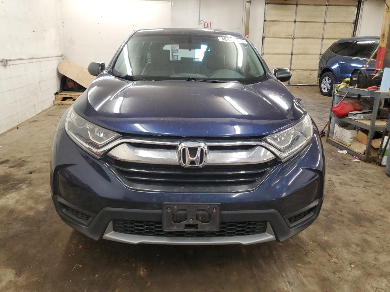 2018 Honda CR-V VIN 2HKRW6H37JH208579 Copart auction photo, side / rear end damage thumbnail 5