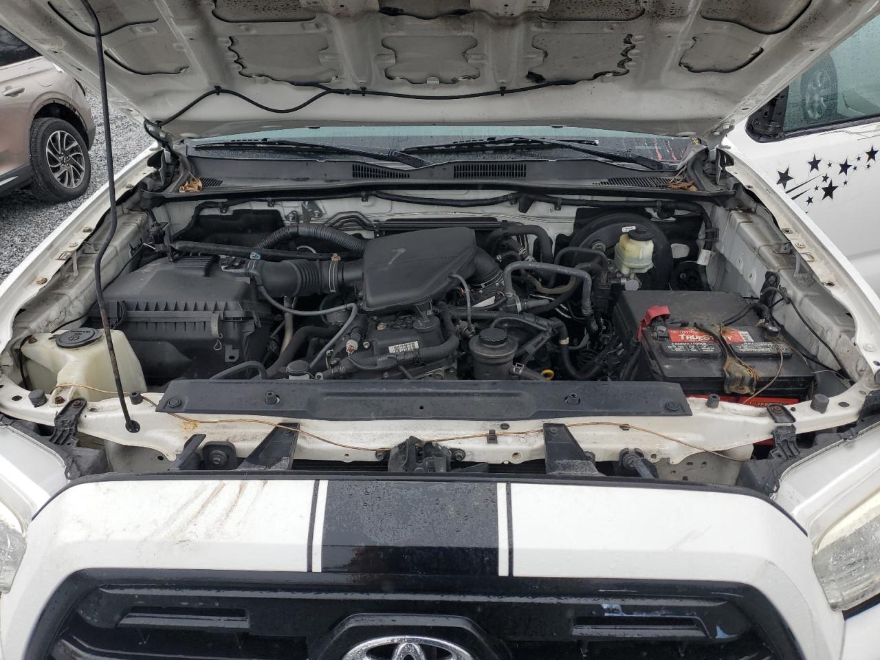 2016 Toyota Tacoma VIN 5TFRX5GN4GX055148 Copart auction photo, front end / side damage thumbnail 11