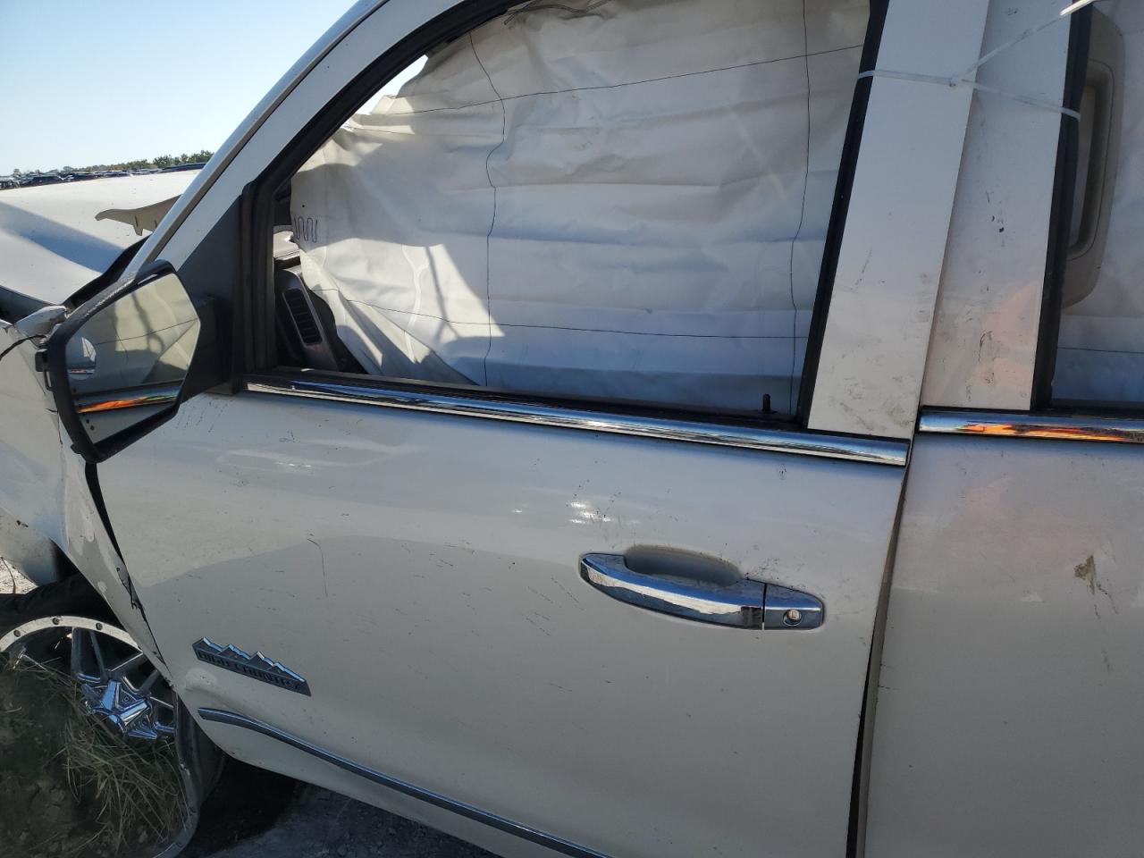 2015 Chevrolet Silverado VIN 3GCUKTEC7FG134945 Copart auction photo, front end / side damage thumbnail 7