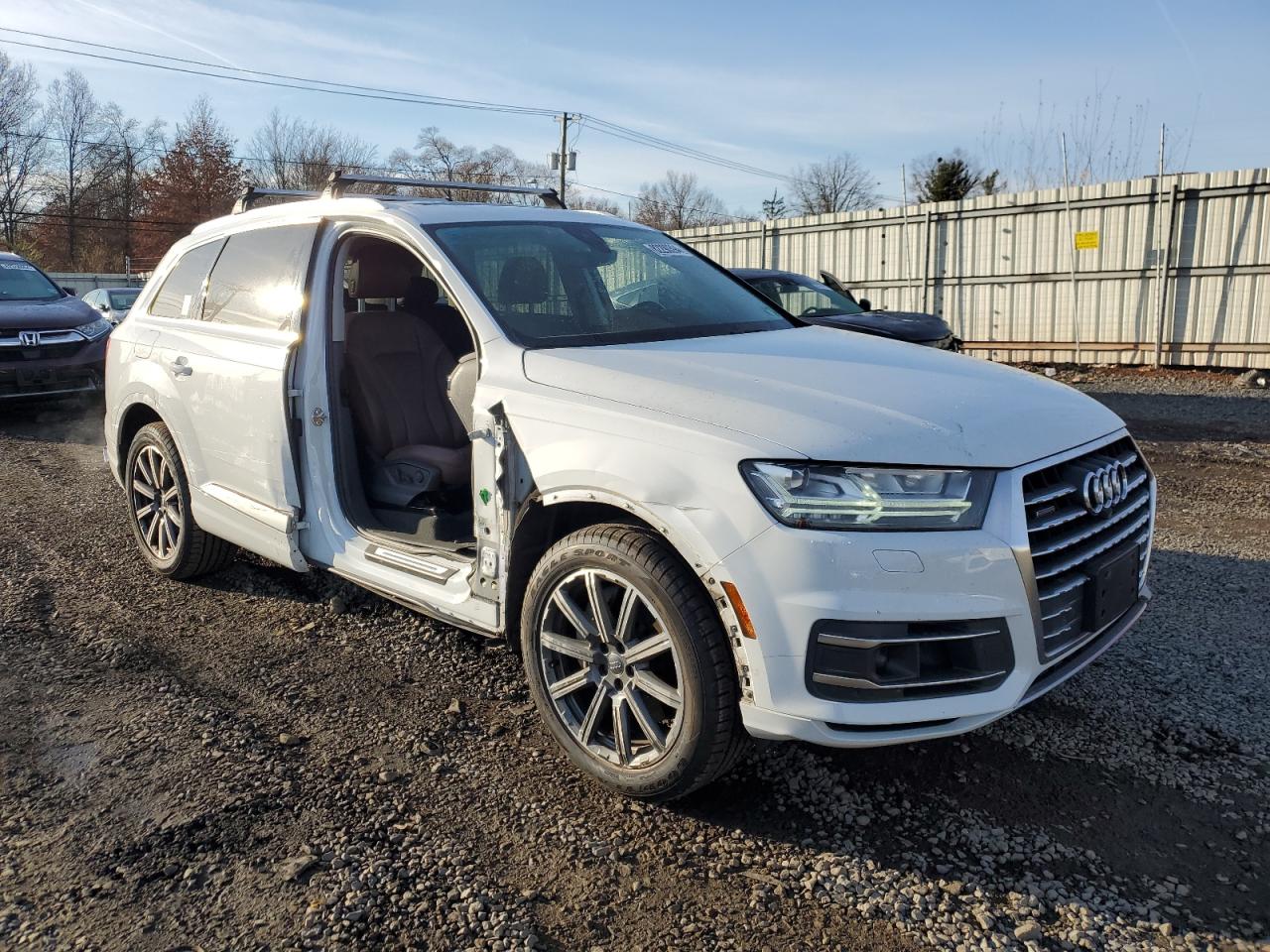 2018 Audi Q7 VIN WA1VAAF76JD017242 Copart auction photo, side / front end damage thumbnail 4