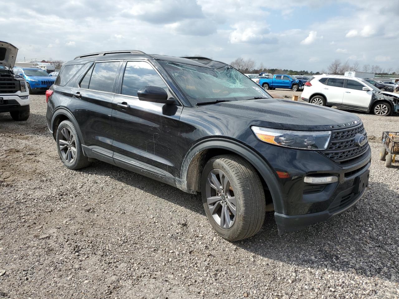 2022 Ford Explorer VIN 1FMSK7DH7NGA87675 Copart auction photo, top/roof damage thumbnail 4
