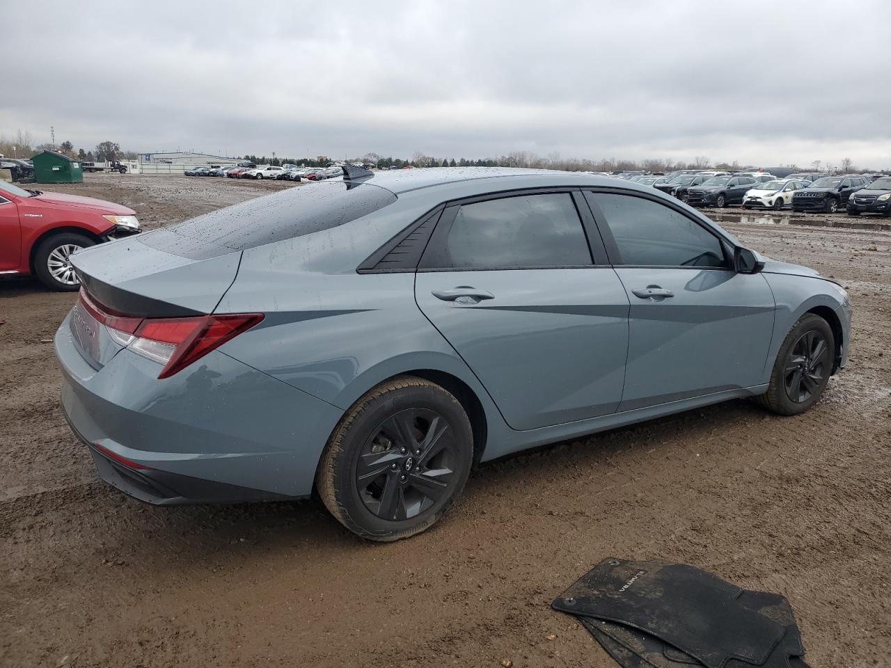 2022 Hyundai Elantra VIN KMHLS4AG5NU367563 Copart auction photo, side / front end damage thumbnail 3