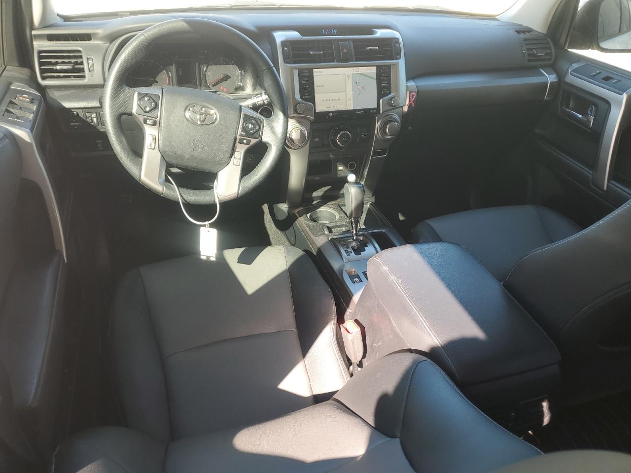 2021 Toyota 4Runner VIN JTEFU5JR5M5232543 Copart auction photo, front end damage thumbnail 8