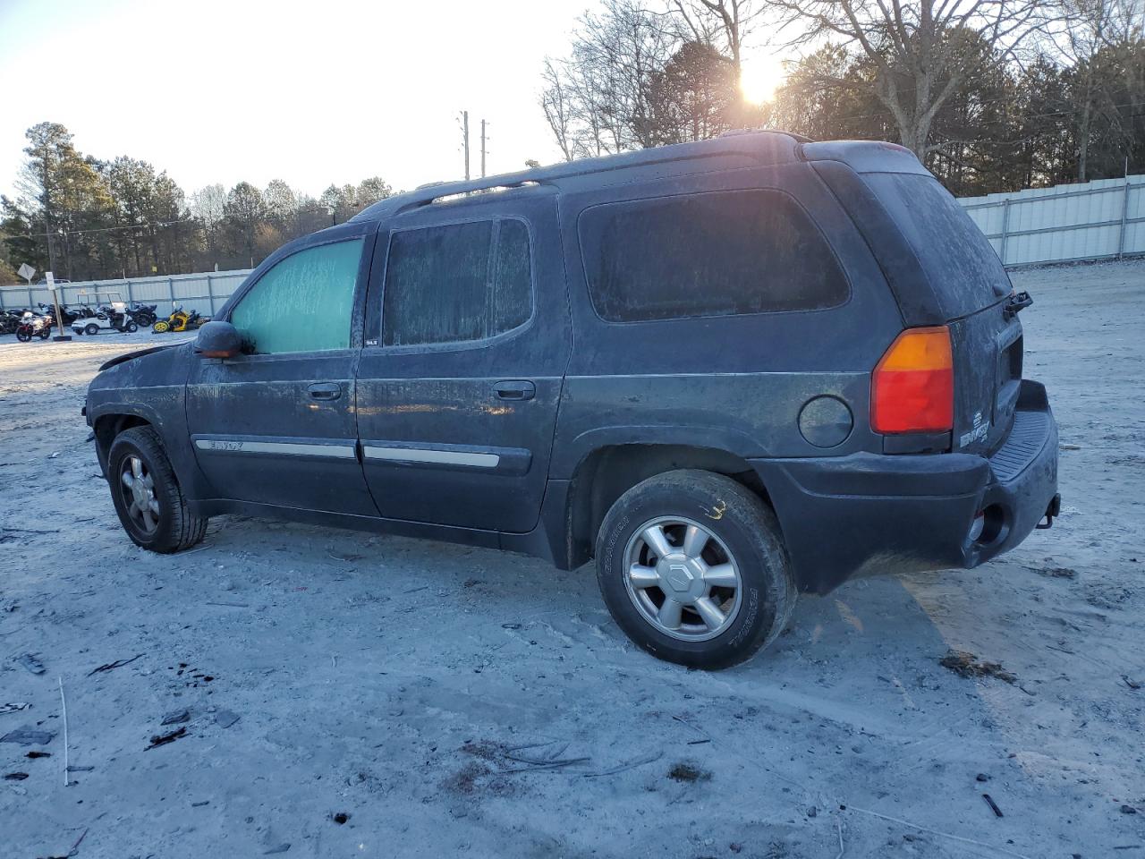 2004 GMC Envoy VIN 1GKET16S646128780 Copart auction photo, front end damage thumbnail 2