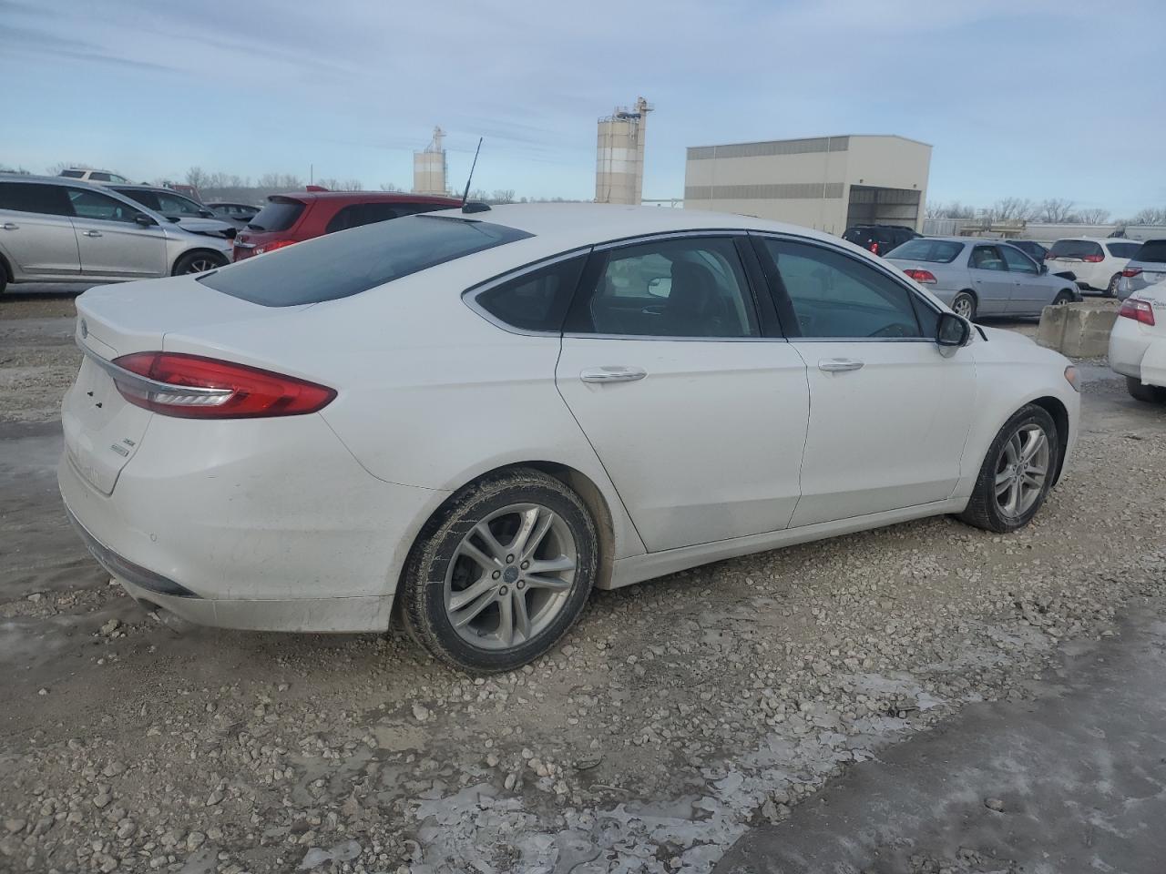 2018 Ford Fusion VIN 3FA6P0HD5JR230816 Copart auction photo, front end damage thumbnail 3
