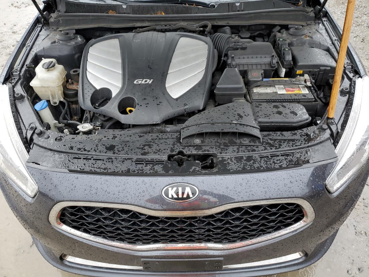 2016 KIA Cadenza VIN KNALN4D76G5211243 Copart auction photo, minor dent/scratches damage thumbnail 11
