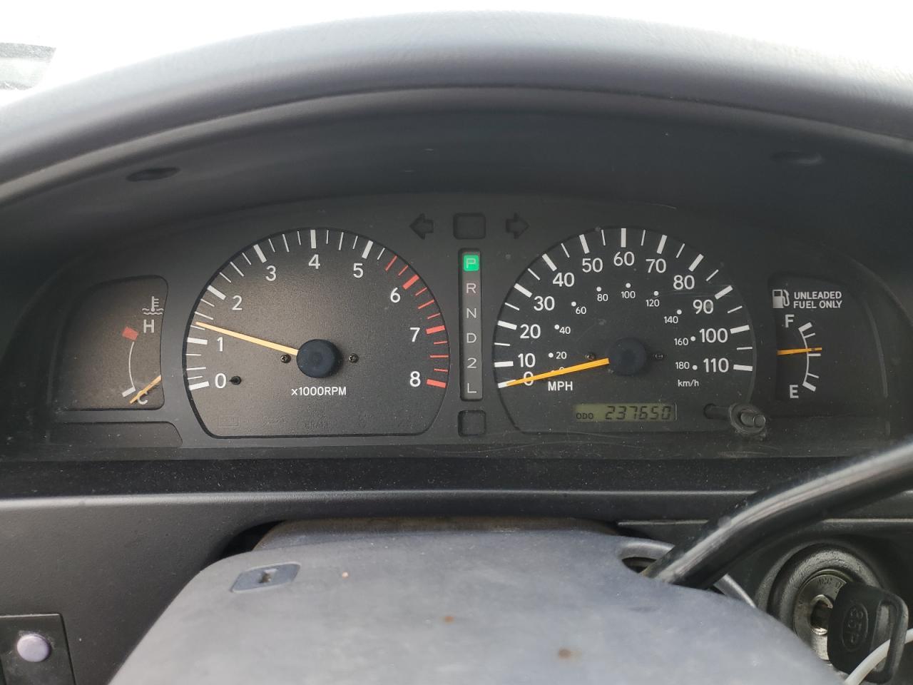 1998 Toyota Tacoma VIN 4TAVN52N2WZ172723 Copart auction photo, rear end damage thumbnail 9