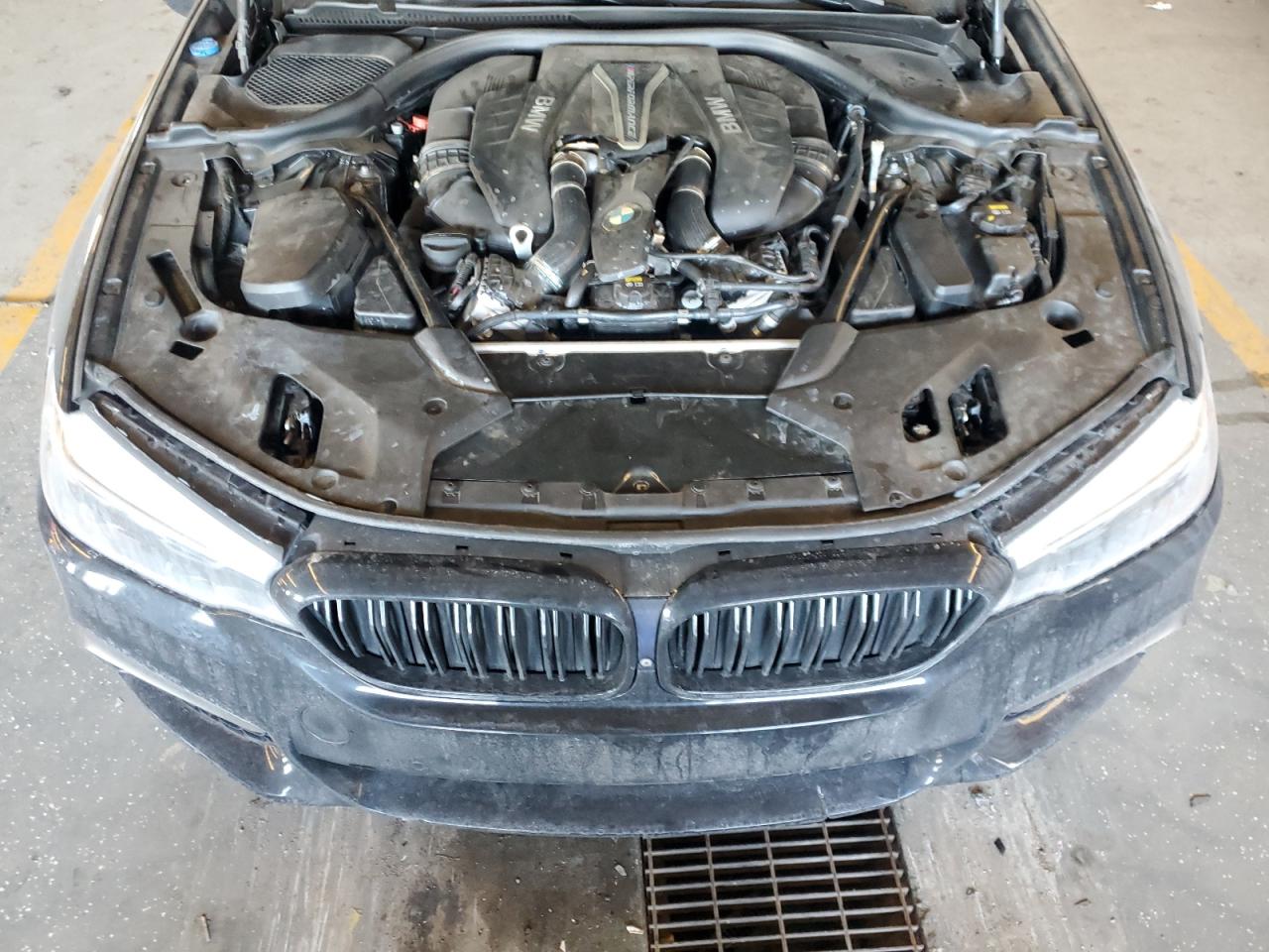 2018 BMW M5 VIN WBAJB9C54JB286559 Copart auction photo, rear end damage thumbnail 12