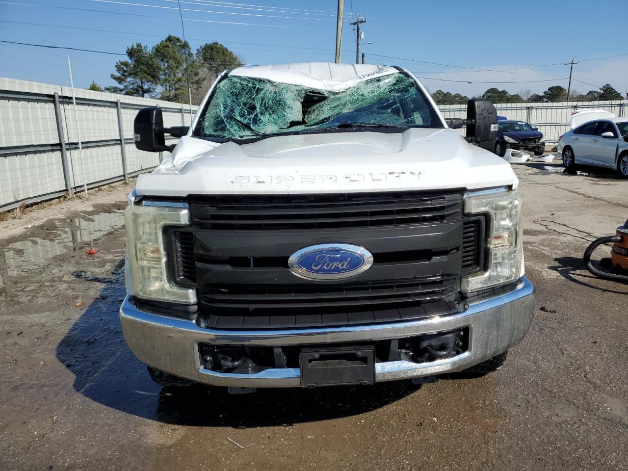 2017 Ford F250 VIN 1FT7X2B62HED12553 Copart auction photo, top/roof damage thumbnail 5