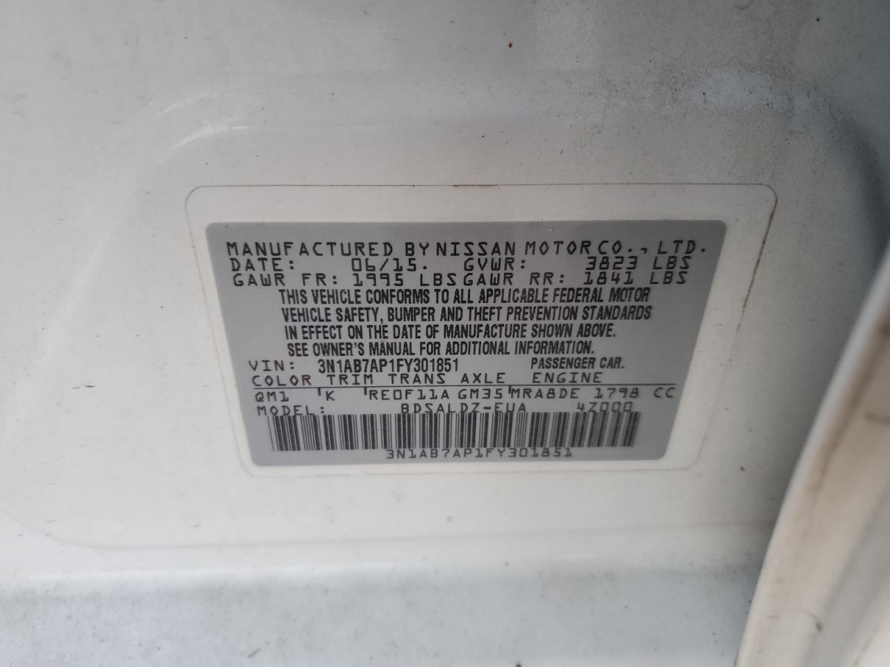 2015 Nissan Sentra VIN 3N1AB7AP1FY301851 Copart auction photo, front end / minor dent/scratches damage thumbnail 14