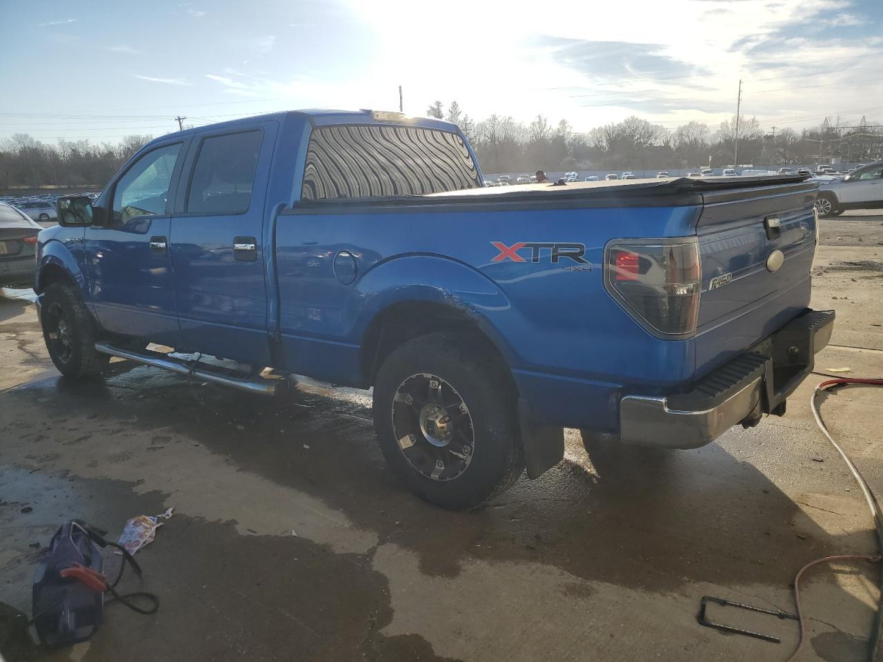 2011 Ford F-150 VIN 1FTFW1EF5BFB25877 Copart auction photo, front end / side damage thumbnail 2