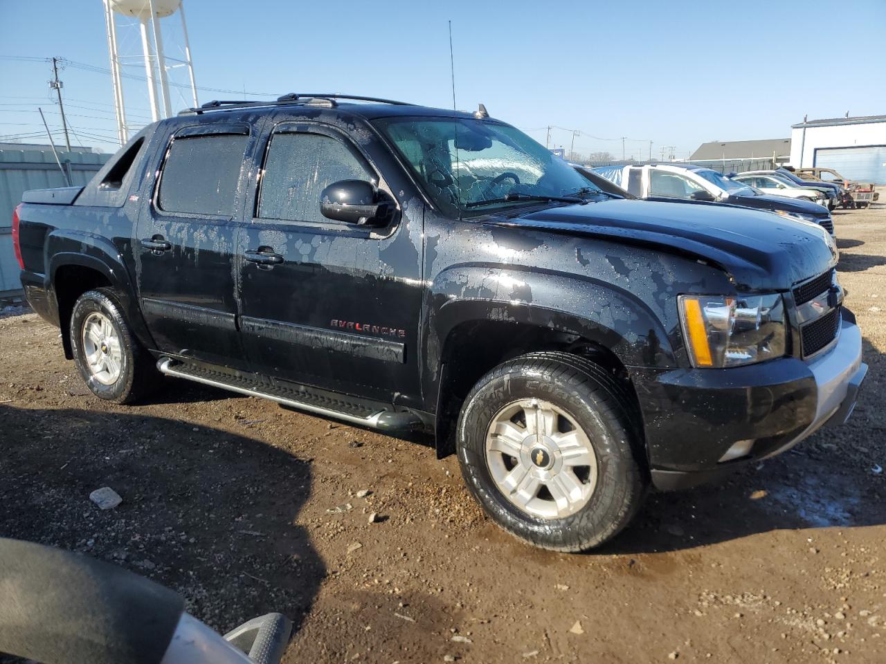 2011 Chevrolet Avalanche VIN 3GNTKFE34BG151846 Copart auction photo, front end / side damage thumbnail 4