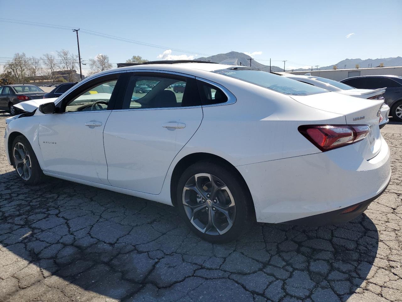 2022 Chevrolet Malibu VIN 1G1ZD5ST4NF164140 Copart auction photo, front end damage thumbnail 2
