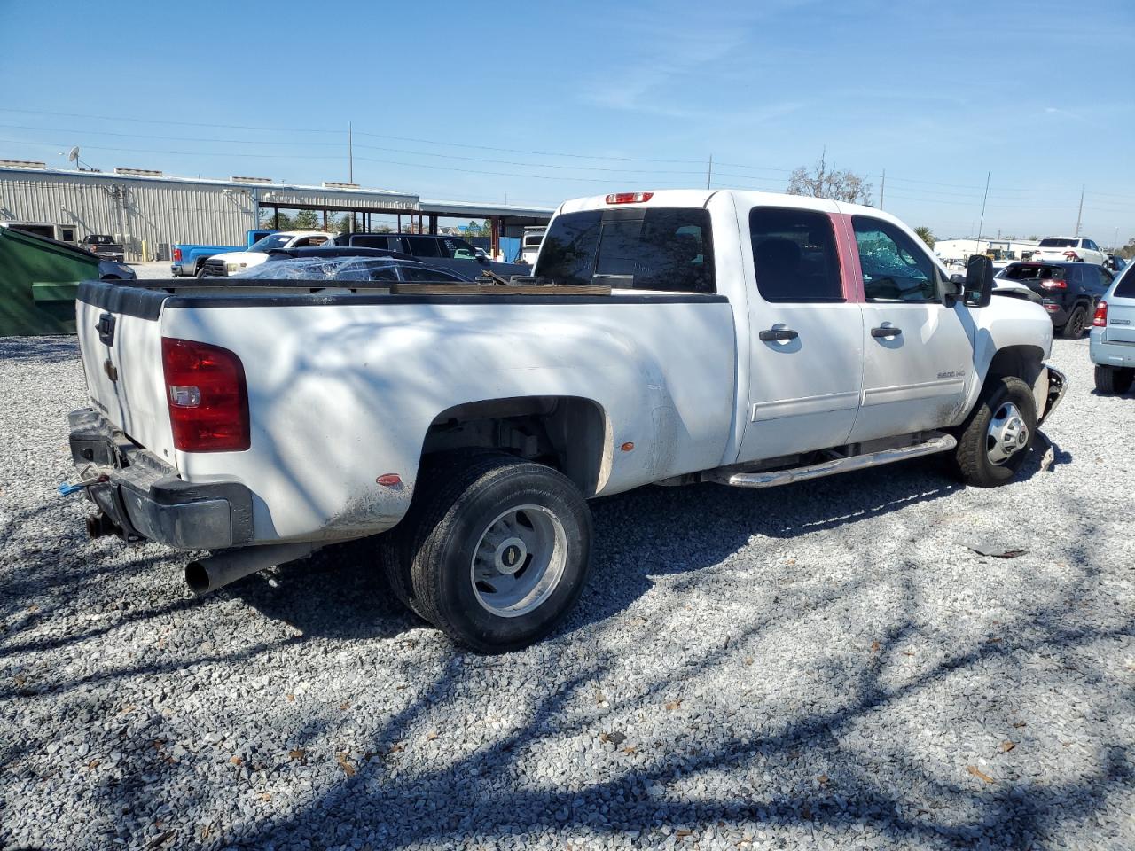 2013 Chevrolet Silverado VIN 1GC4K0C8XDF171628 Copart auction photo, front end damage thumbnail 3