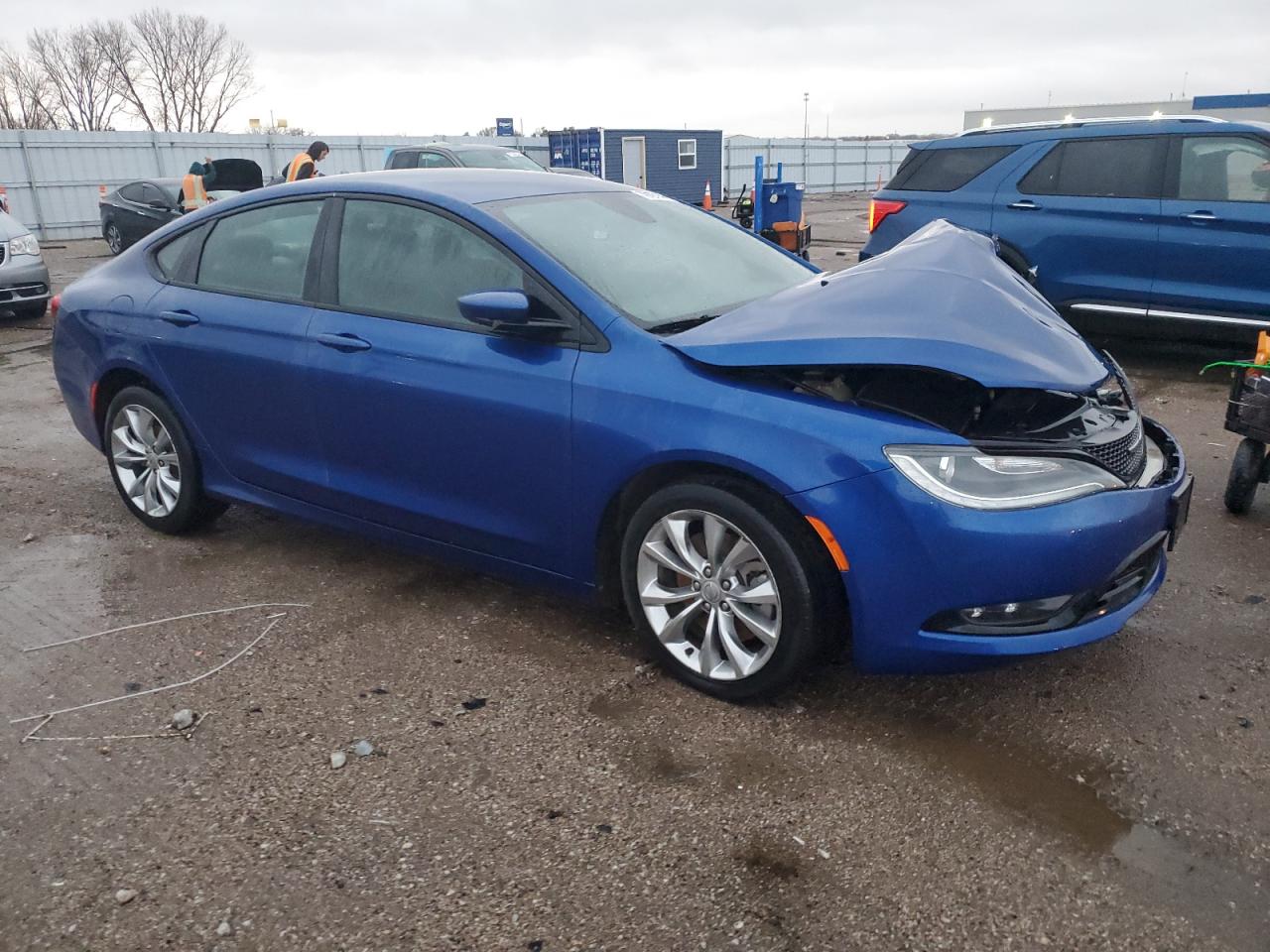 2015 Chrysler 200 VIN 1C3CCCDG0FN665056 Copart auction photo, front end / hail damage thumbnail 4