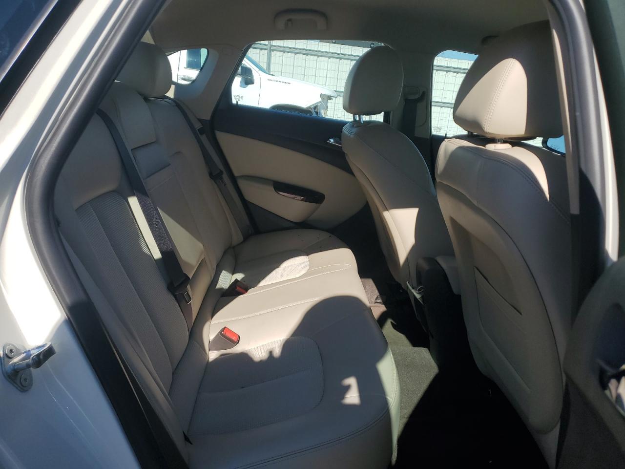 2014 Buick Verano VIN 1G4PP5SK6E4192459 Copart auction photo, front end damage thumbnail 10