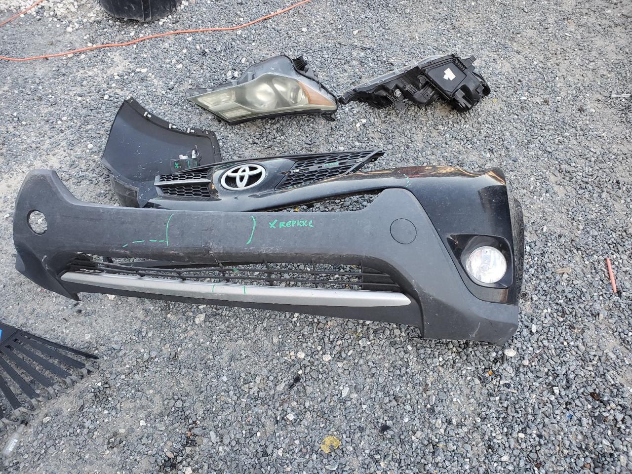 2014 Toyota RAV 4 VIN 2T3WFREV0EW081974 Copart auction photo, front end / minor dent/scratches damage thumbnail 13