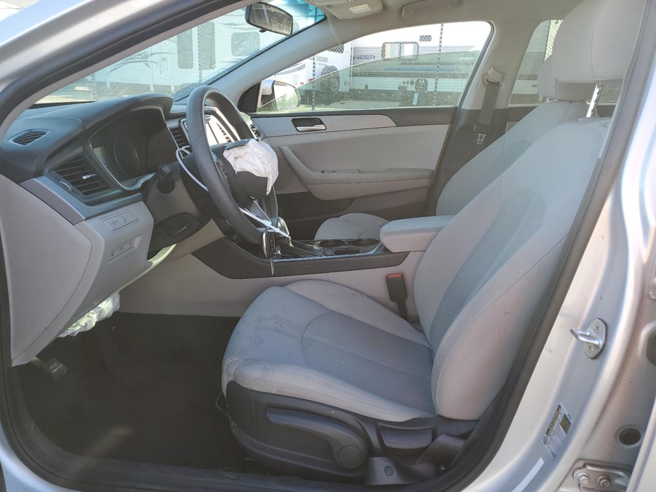 2019 Hyundai Sonata VIN 5NPE24AF5KH800356 Copart auction photo, front end / minor dent/scratches damage thumbnail 7