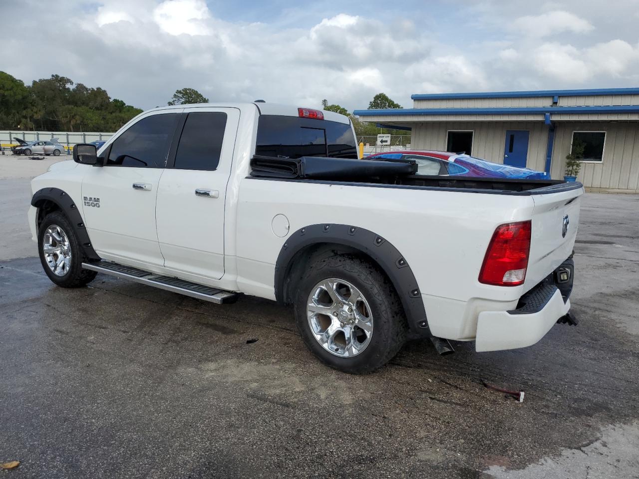 2016 RAM 1500 VIN 1C6RR6GG7GS277737 Copart auction photo, rear end / minor dent/scratches damage thumbnail 2