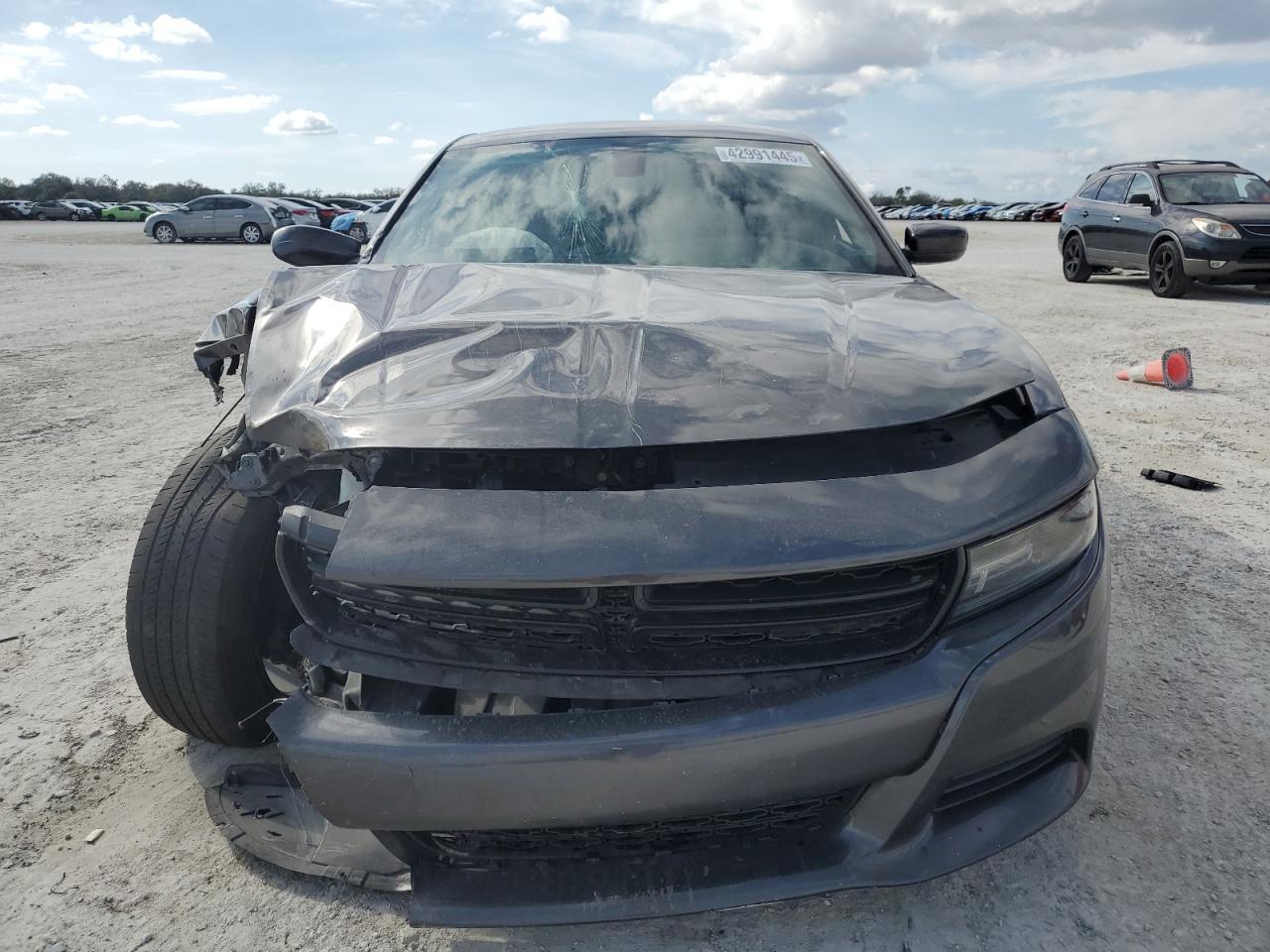 2019 Dodge Charger VIN 2C3CDXBG5KH744989 Copart auction photo, front end damage thumbnail 5