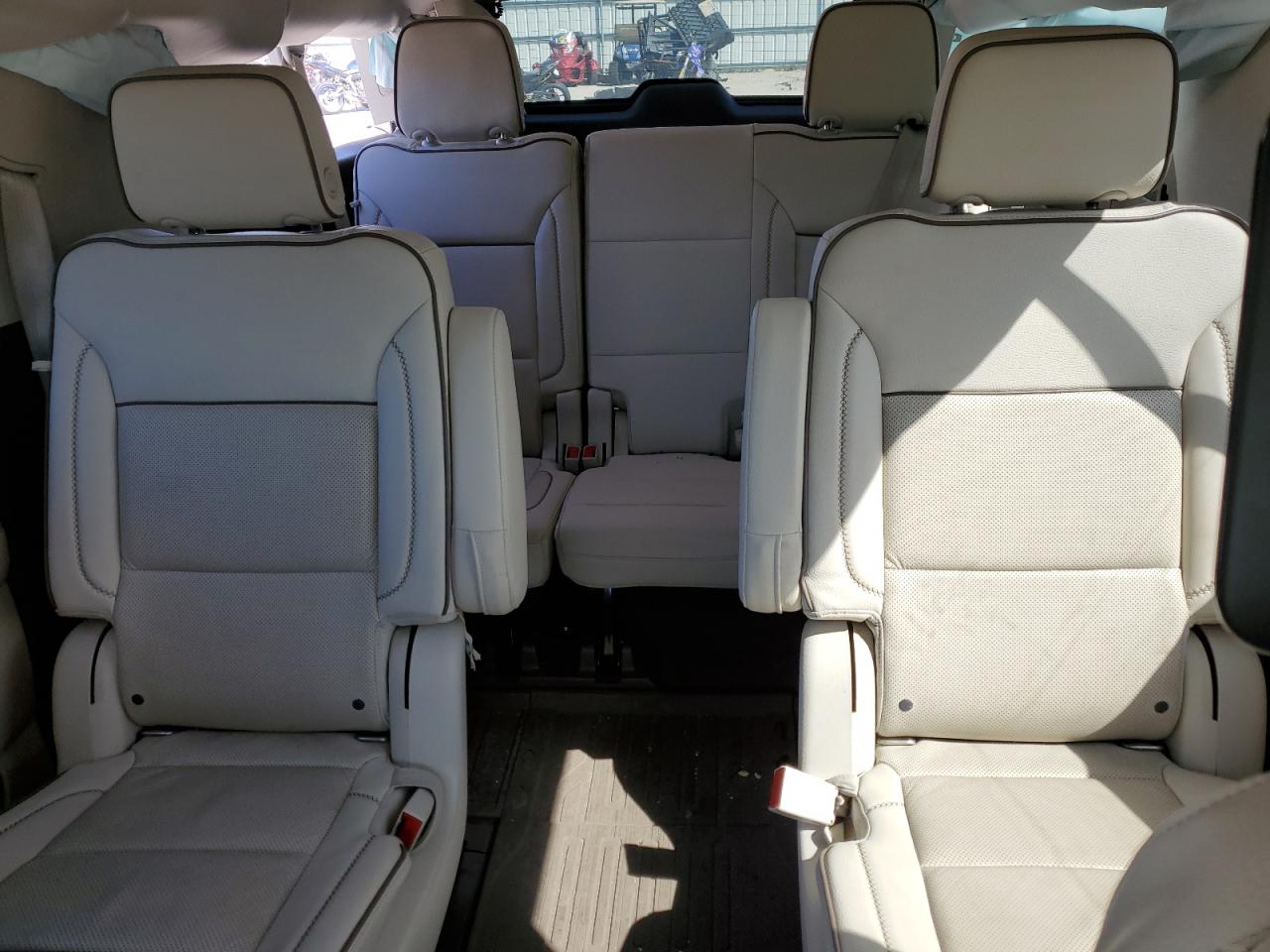 2021 GMC Yukon VIN 1GKS2JKL0MR156903 Copart auction photo, rear end damage thumbnail 10