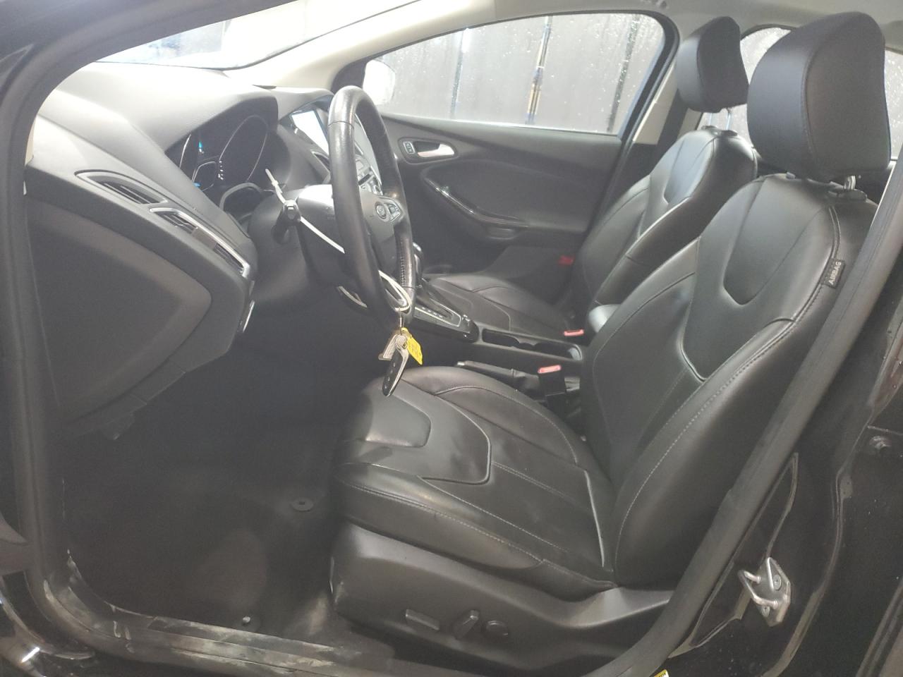 2018 Ford Focus VIN 1FADP3J20JL258152 Copart auction photo, front end / minor dent/scratches damage thumbnail 7