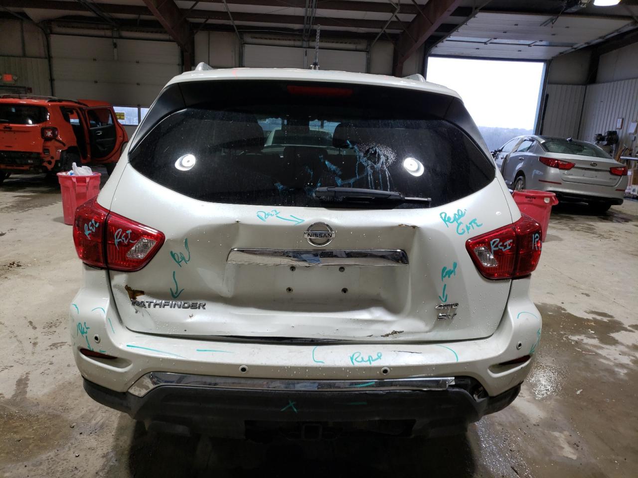 2018 Nissan Pathfinder VIN 5N1DR2MM7JC615396 Copart auction photo, side / all over damage thumbnail 6