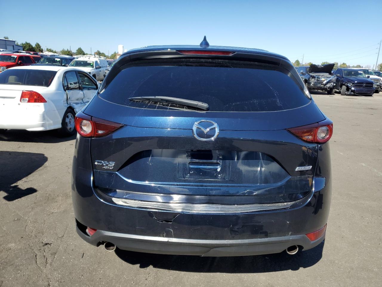 2019 Mazda CX-5 VIN JM3KFBCM8K0531460 Copart auction photo, side damage thumbnail 6